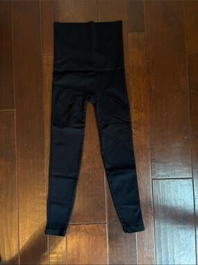Belly Bandit Black High-Waist Maternity Leggings